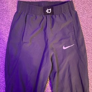 nike joggers